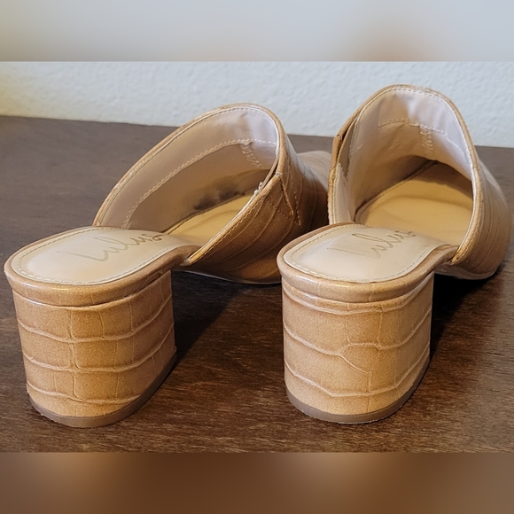 Lulus natural crocodile-embossed pointed toe mules size 5.5 - Picture 5 of 7